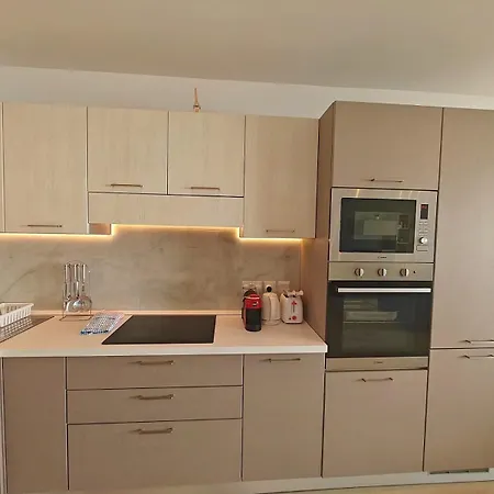 Seabreeze Serenity Dragonara Horizon *