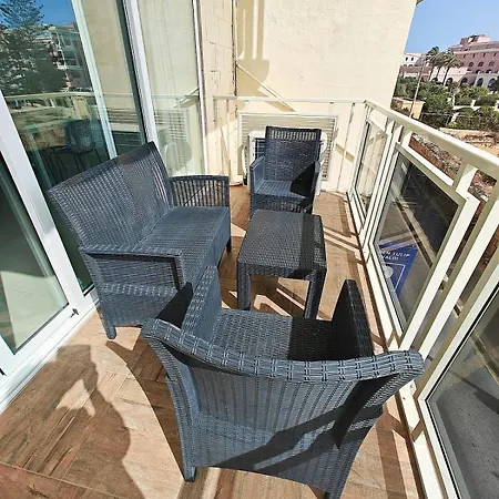 Seabreeze Serenity Dragonara Horizon * San Giuliano